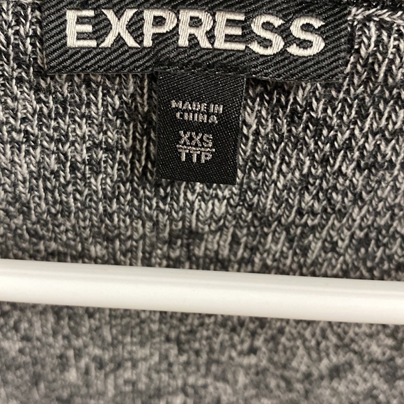 Express bneck sweater xxs - Picture 3 of 4